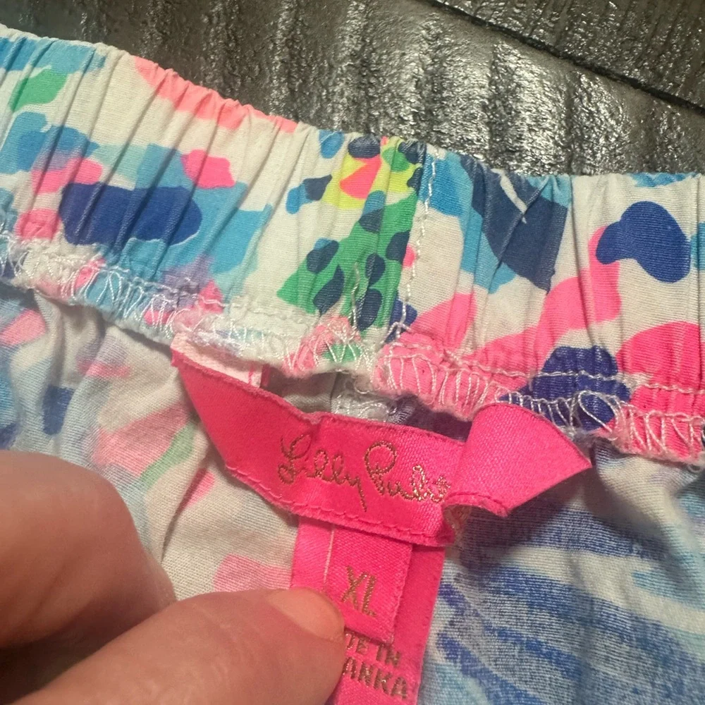 Lilly Pulitzer Shorts Womens  Blue Ocean View Board Shorts Casual Beach - Picture 9 of 9